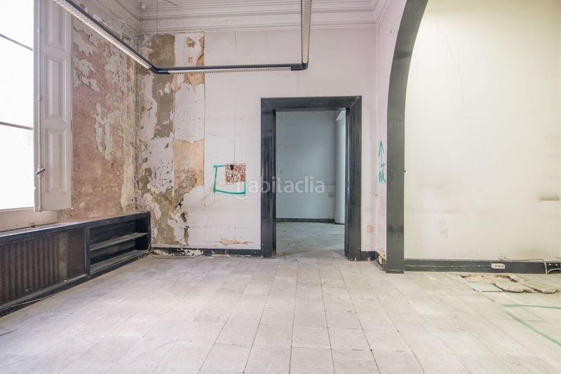 Foto 569c3345-c5bd-4b1d-8e15-fc1d9b33d21d. Planta baixa a Centre Sabadell