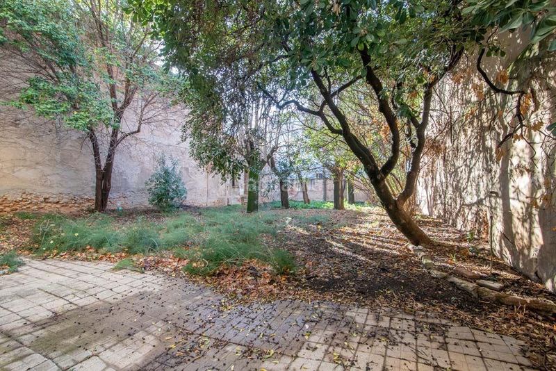 Foto f8e218e1-dce8-41e4-b207-41b910ae040b. Planta baixa a Centre Sabadell