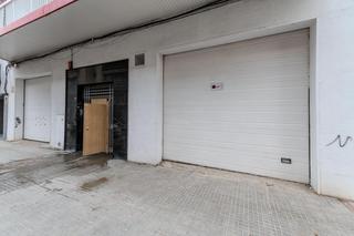 Local commercial à Catalunya - Fontetes. Cerdanyola  inmejorable ubicación  local comercial en alquiler 1
