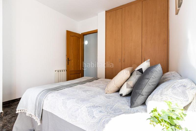 Foto 1c7355d8-baf3-44bb-89b0-82c3f90a9cb6. Dúplex maravilloso dúplex de 5 habitaciones y 2 terrazas junto al corte inglés en Sabadell
