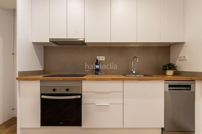 Foto 07f3bade-4382-4d20-ae9f-0790734c8d0e. Planta baja apartamento en planta baja tipo loft, en el Eixample en Sabadell