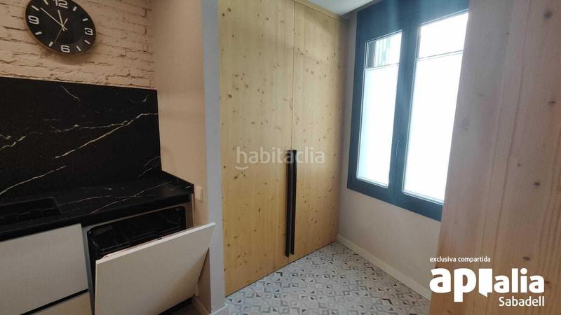Foto 3fbd3d94-dbb8-4d64-892a-012a036164ee. Casa amb calefacció piscina a Gràcia Sabadell