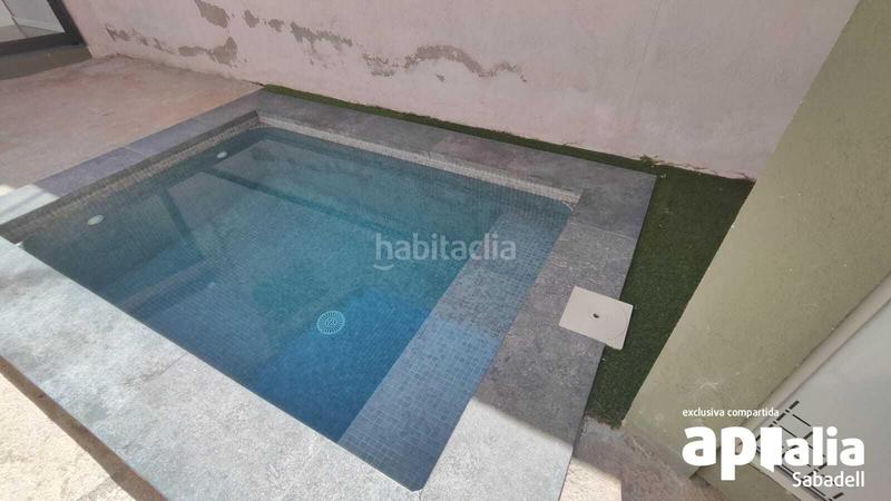 Foto af4a85b0-25e2-4357-91ba-45c0b79e6fb0. Casa amb calefacció piscina a Gràcia Sabadell
