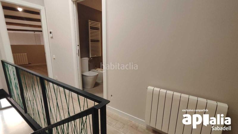 Foto ec253eb4-0b1b-44d3-9d21-9de17981e200. Casa amb calefacció piscina a Gràcia Sabadell