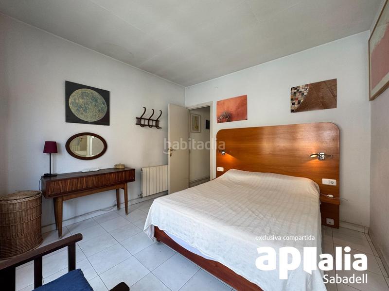 Foto 6393ec52-8c19-4728-973a-745e600ac08d. Casa a schiera con riscaldamento in Gràcia Sabadell