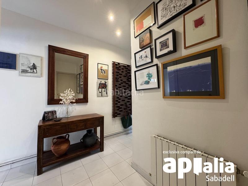 Foto 6c3d28a8-0330-4fb0-8f66-9b47eb547b4b. Casa a schiera con riscaldamento in Gràcia Sabadell