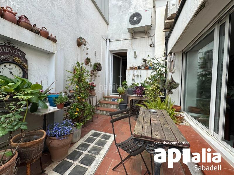 Foto c31e702b-ca18-4748-9c07-f73f5d0ff512. Casa a schiera con riscaldamento in Gràcia Sabadell