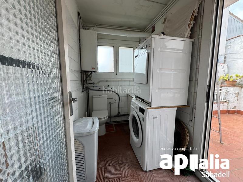 Foto c54e2727-dff1-43d5-a40d-334e97a66e13. Casa a schiera con riscaldamento in Gràcia Sabadell