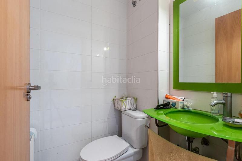 Foto de2da8e6-92bd-4847-b951-44f0745b2b6e. Semi detached house with heating parking in La Romànica Barberà del Vallès