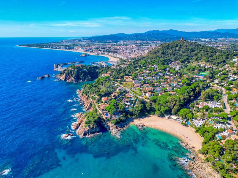 Foto 1c594520-6f2f-4542-aea0-aa433daff688. Maison avec parking piscine dans Santa Cristina-Sant Francesc Blanes