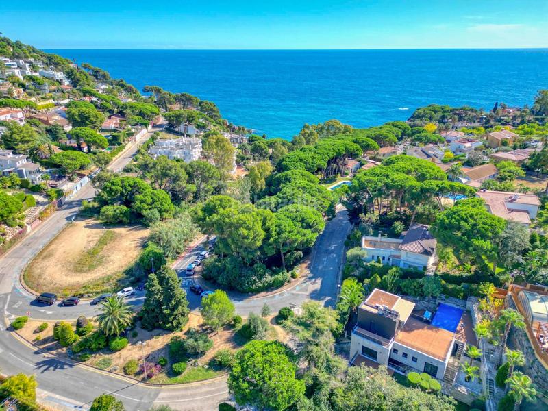 Foto a405f472-b71d-4d2c-b5fd-929ab7eb3782. Maison avec parking piscine dans Santa Cristina-Sant Francesc Blanes