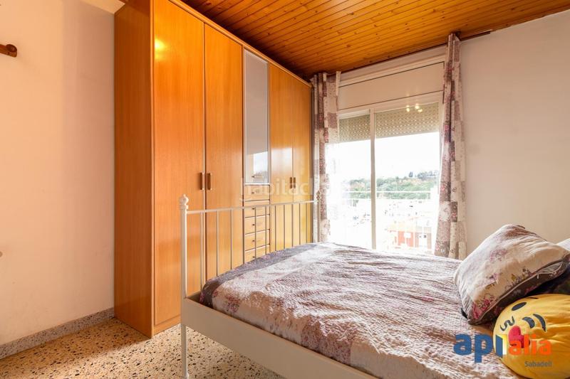 Foto 868655fd-392d-4af7-b36d-06f7ba8e8360. Etagenwohnung mit heizung in Torre-romeu Sabadell