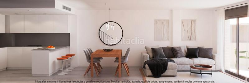 Foto a7f9a92b-d467-48d8-9389-971d90a2e0f1. Haus mit heizung parking in Gràcia Sabadell