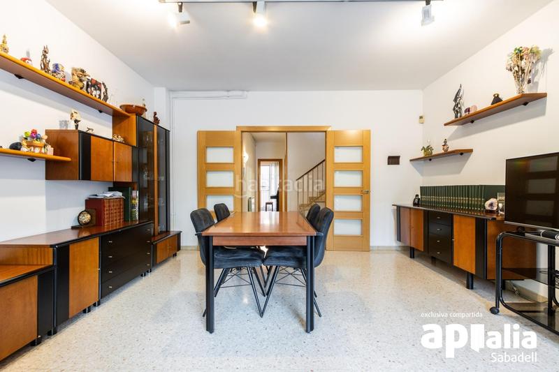 Foto 0f82a8f9-5d38-4f43-9c9a-22df06845cb3. Maison avec chauffage parking dans Creu Alta Sabadell