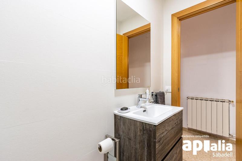 Foto 4a784851-4df1-480d-8e2b-be34aac275ec. Maison avec chauffage parking dans Creu Alta Sabadell