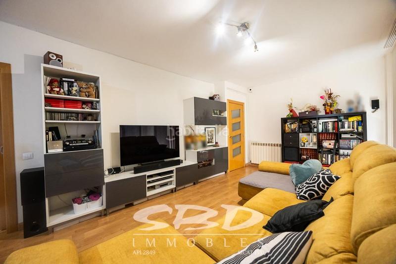 Foto 68f31d30-797f-46c8-aea7-2542658727c6. Appartamento con riscaldamento in Creu de Barberà Sabadell