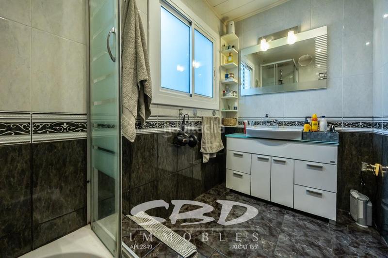 Foto 5e0e8c33-0c21-4800-8698-17030c945d56. Pis amb calefacció a Campoamor Sabadell