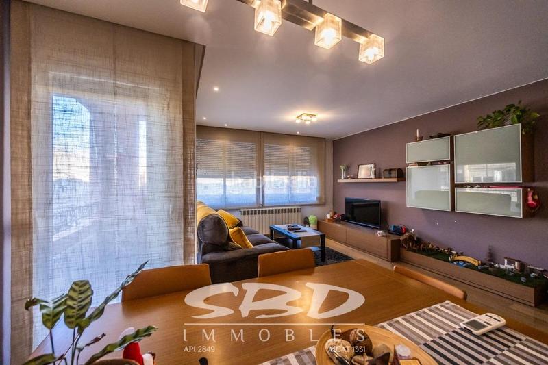 Foto f42b9887-6a1c-4385-827e-597dac4026cf. Pis amb calefacció a Campoamor Sabadell