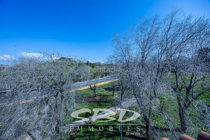 Foto 08ff3aa8-1efe-4ce8-9033-cf75fd9567c0. Casa amb aparcament a Serra d'en Camaró Sabadell