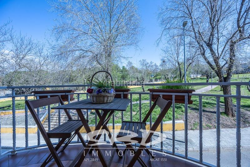 Foto 22efc379-6e7d-4f51-bc7d-3c6d779e0568. Casa amb aparcament a Serra d'en Camaró Sabadell