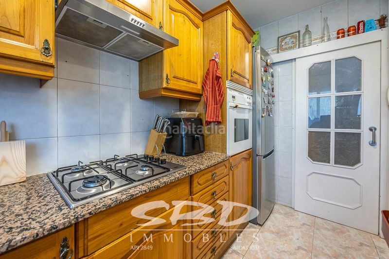 Foto b01daa9c-39ed-4d82-8eb8-ebc2e08c1ea0. Casa amb aparcament a Serra d'en Camaró Sabadell