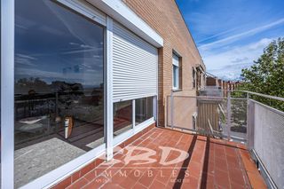 Pis a Can Deu. Piso de 3 habitaciones, balcon y parking