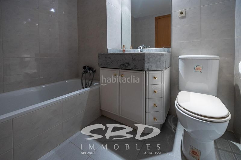 Foto 11ac3767-a7ad-49e4-bf0e-1f5ae262e2c8. Pis amb aparcament a Can Deu Sabadell