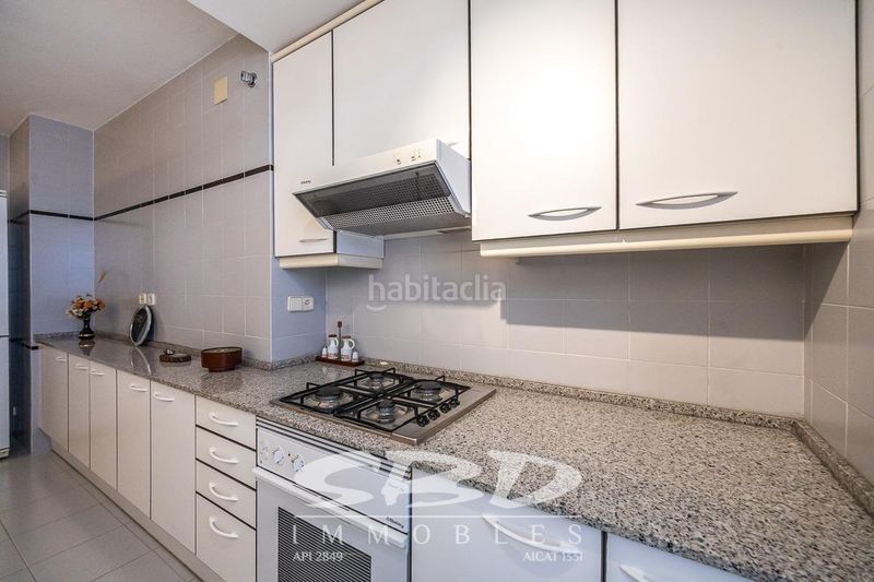 Foto 200310fb-7ec0-4081-a7cb-0207e8637d79. Pis amb aparcament a Can Deu Sabadell