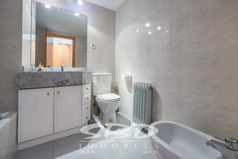 Foto 8e028474-6364-4f1f-9360-e60351c579c6. Pis amb aparcament a Can Deu Sabadell