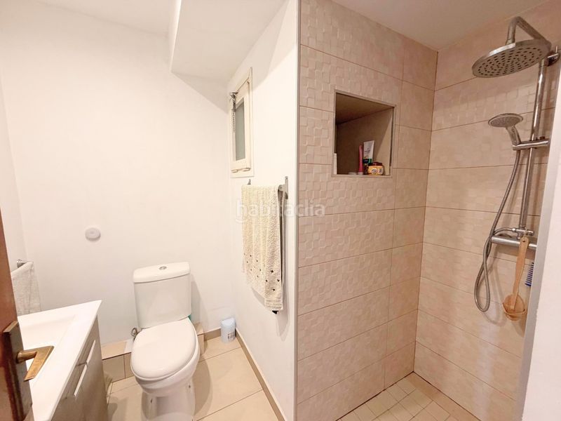 Foto 4b56deea-f7d3-4bf1-b9d3-e4c56b7044fb. Pis a Poble Calonge