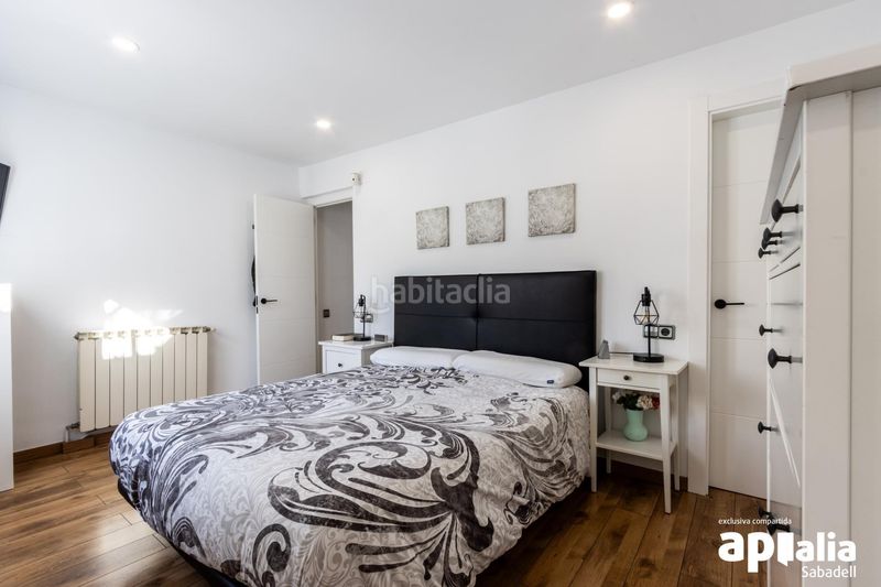 Foto c7979559-ec91-414c-827d-1fc10af4b24a. Casa amb calefacció aparcament a Gràcia Sabadell