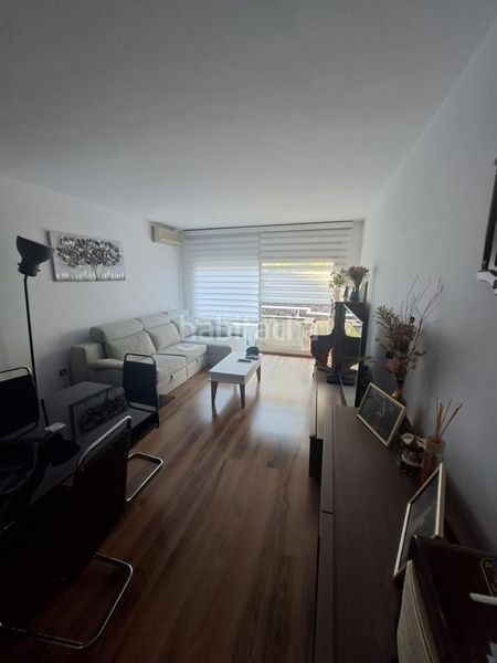 Foto f0ae5b30-a8ed-4e1f-ac53-e9130c47b97a. Casa amb calefacció aparcament a Centre Sabadell