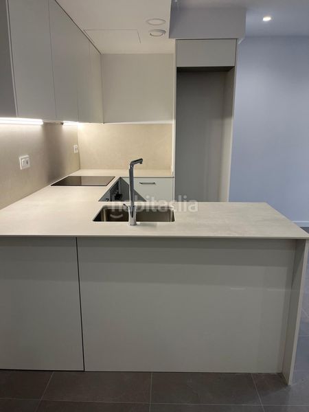 Foto bb5ba94a-05a0-438d-a902-9944390fac90. Planta baixa amb calefacció a Creu Alta Sabadell