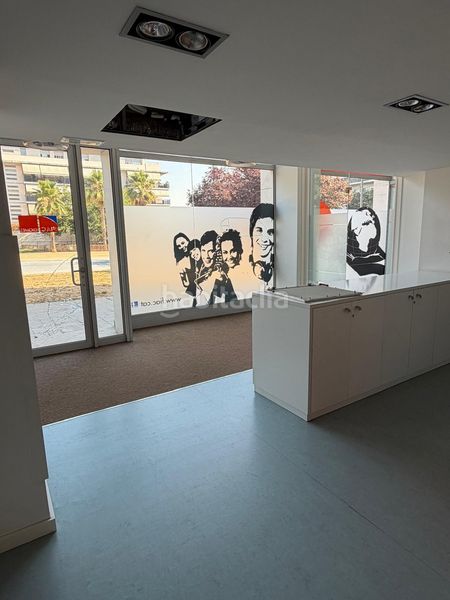 Foto 0f40adae-0301-4f47-99d9-5605c2159dc2. Local comercial a Centre Sabadell