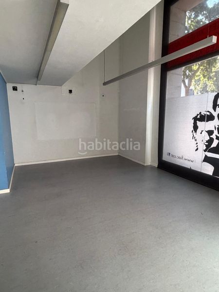 Foto 33a9b01b-ef8f-42ec-9d8c-b70672c3f649. Local comercial a Centre Sabadell