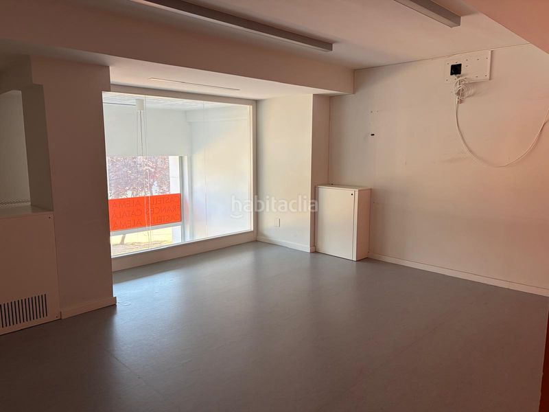 Foto 5c706b83-d7aa-44d4-821d-30ccd7c692f2. Local comercial a Centre Sabadell