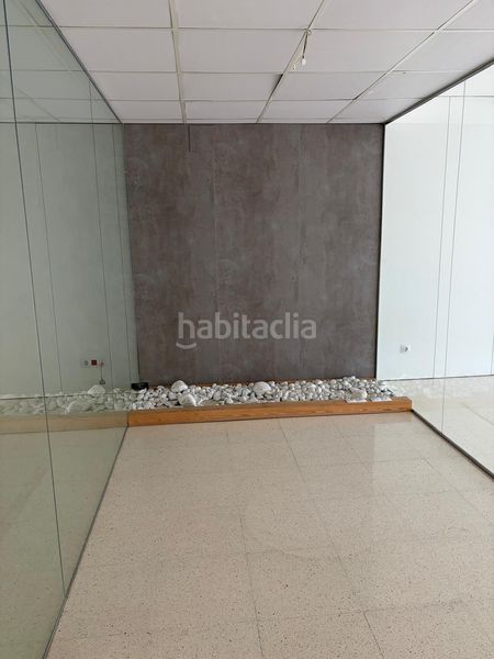 Foto 67d17277-0f52-464e-8d20-3a8168fa1da7. Local comercial a Centre Sabadell