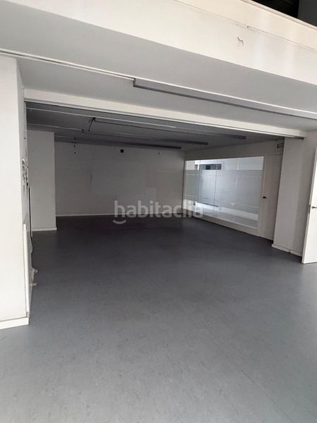 Foto 7db85e3b-9604-40cb-9388-ee61893cba6f. Local comercial a Centre Sabadell