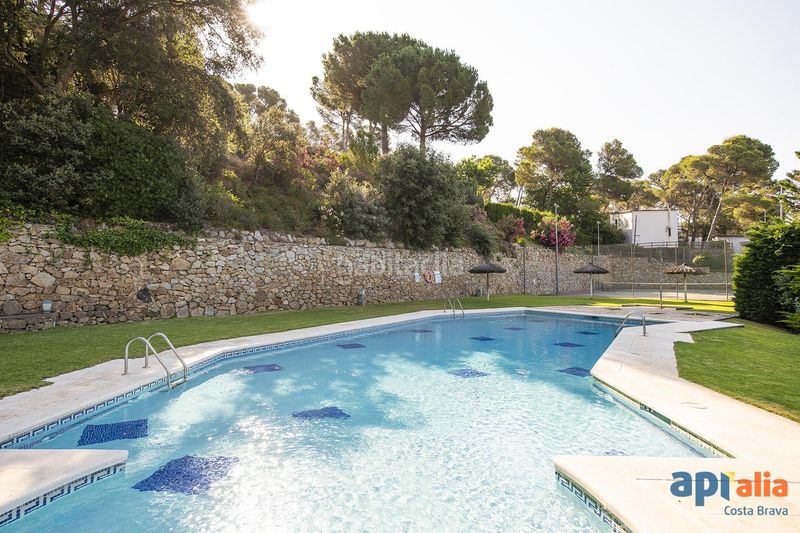 Foto d01c175f-6971-4674-8b79-25722b1e6af7. Pis amb aparcament piscina a Tamariu