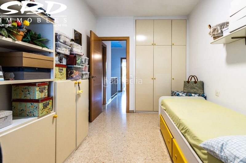Foto 1062038b-9c82-4a7e-8caa-8b2d5c7f3c23. Casa amb calefacció aparcament a Creu Alta Sabadell