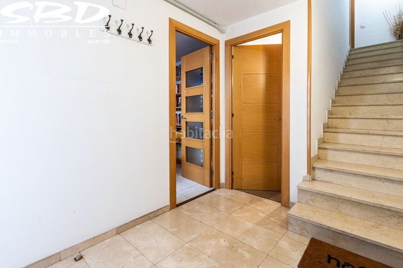 Foto aaa57867-6d2d-415a-a44e-dae0c0b2b58c. Casa amb calefacció aparcament a Creu Alta Sabadell