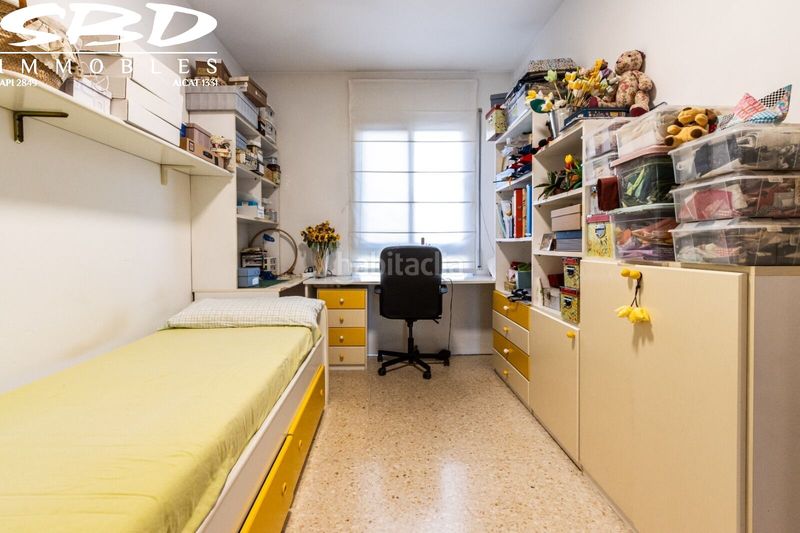 Foto d147914f-2933-428b-adc8-3d9f9dba17bc. Casa amb calefacció aparcament a Creu Alta Sabadell