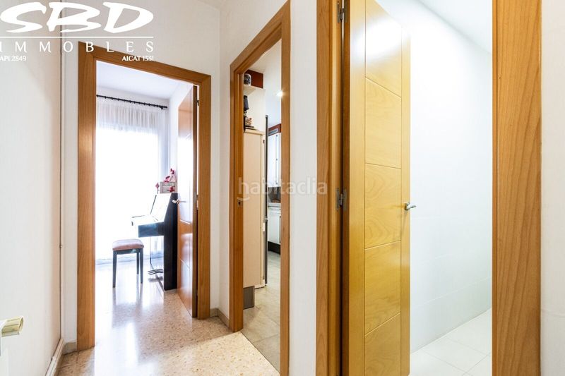 Foto d3105742-a234-44cc-9810-7fd30d29e155. Casa amb calefacció aparcament a Creu Alta Sabadell