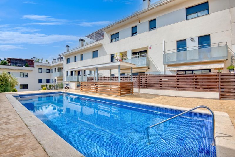 Foto c5839a16-d23a-4e60-ab3f-a57f7592d296. Dúplex amb calefacció aparcament piscina a Volta de l´Ametller Sant Feliu de Guíxols
