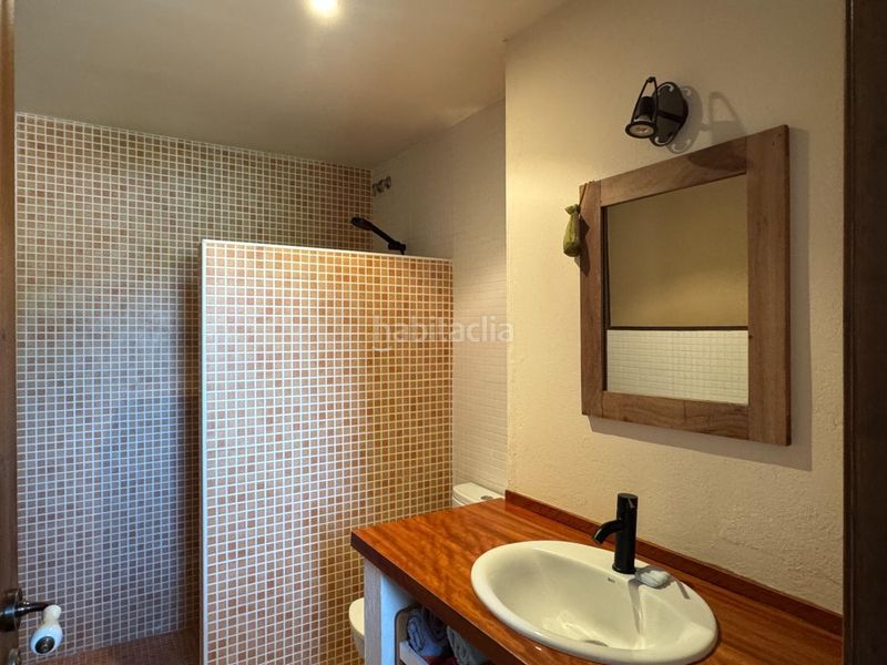 Foto 2a228738-c9a5-45f9-8c82-4556a12eabd4. Casa amb calefacció aparcament a La Vila Llançà