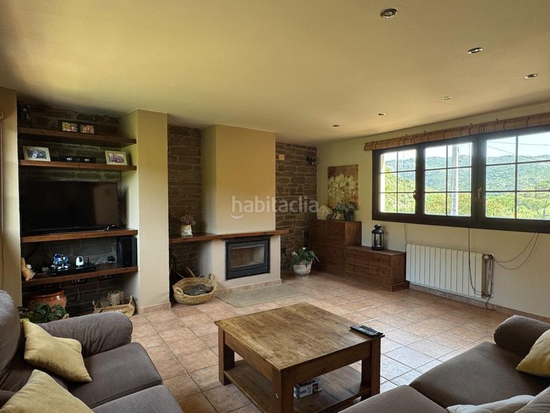Foto 9b96ca22-1341-4f39-b5b7-6e39861f86e3. Casa amb calefacció aparcament a La Vila Llançà