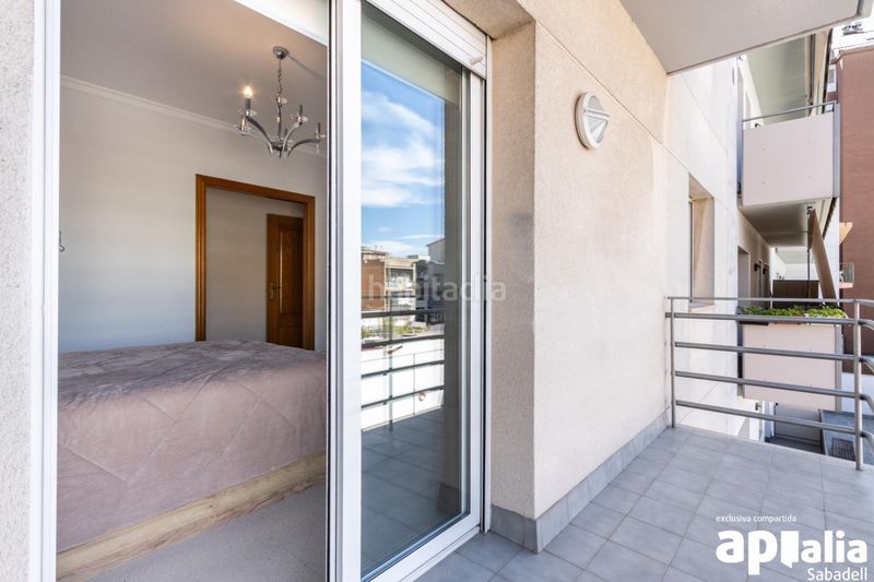 Foto 4c812896-84e1-4331-ac7f-41eb677b5e9b. Appartamento con riscaldamento parcheggio in Eixample Sabadell
