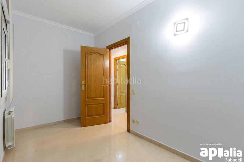 Foto 8f569afb-1400-4449-bb0e-9918e11db786. Appartamento con riscaldamento parcheggio in Eixample Sabadell