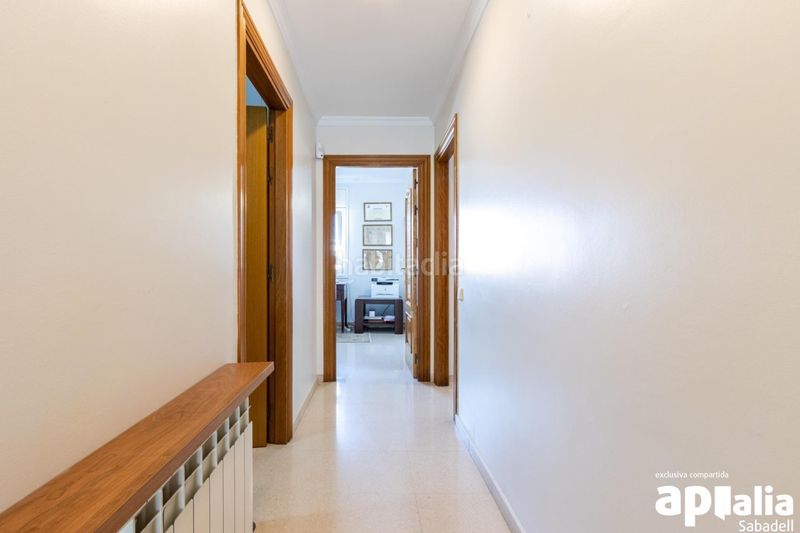 Foto b6a47721-cd5d-4b89-90bd-b62f7f5bbbc0. Appartamento con riscaldamento parcheggio in Eixample Sabadell