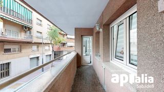 Pis a Centre-Eixample-Can Llobet